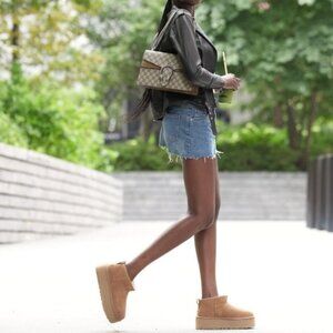 UGG Women's Classic Ultra Mini Platform Boot